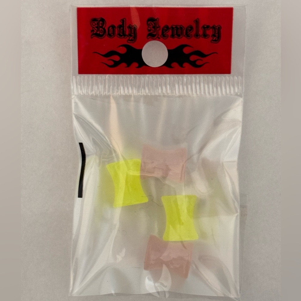 4 pcs Flared Plug Set